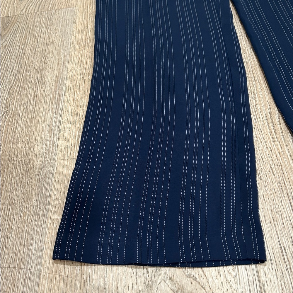 Jaclyn Smith Wide Leg Trousers - Picture 2 of 7